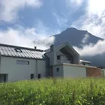 Modern Alpine Penthouse With Lake View Holiday home *