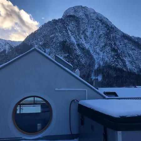 Urban Alpine Penthouse With View Holiday home *