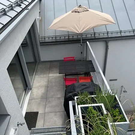 Urban Alpine Penthouse With View * Maurach (Achensee)