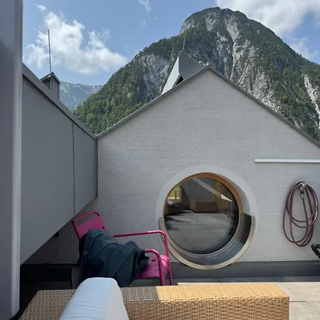 Modern Alpine Penthouse With View Сasa de vacaciones *