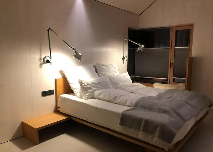 Urban Alpine Penthouse With View * Maurach (Achensee)