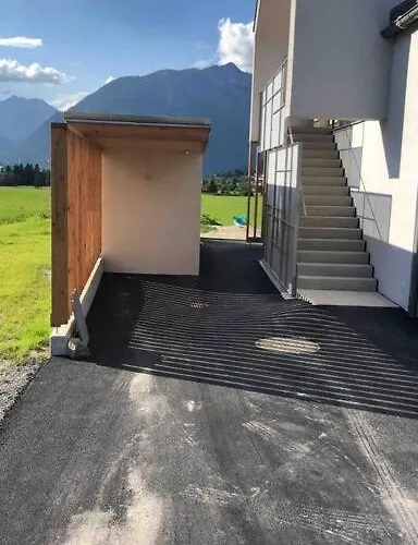 Urban Alpine Penthouse With View Сasa de vacaciones