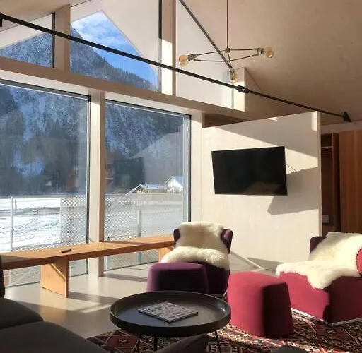 Urban Alpine Penthouse With View Maurach (Achensee)