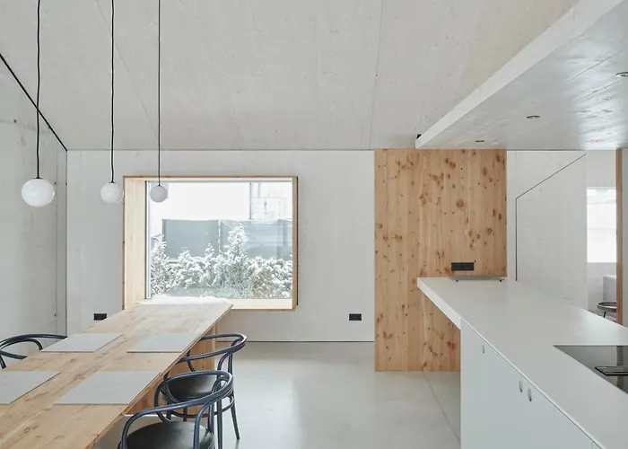 Urban Alpine Penthouse With View * Maurach (Achensee)