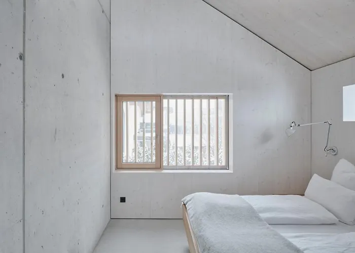 Urban Alpine Penthouse With View *