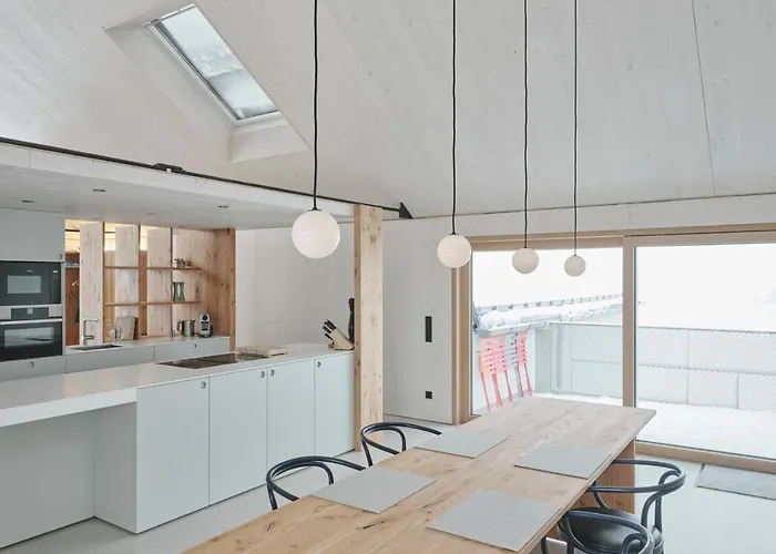 Сasa de vacaciones Urban Alpine Penthouse With View