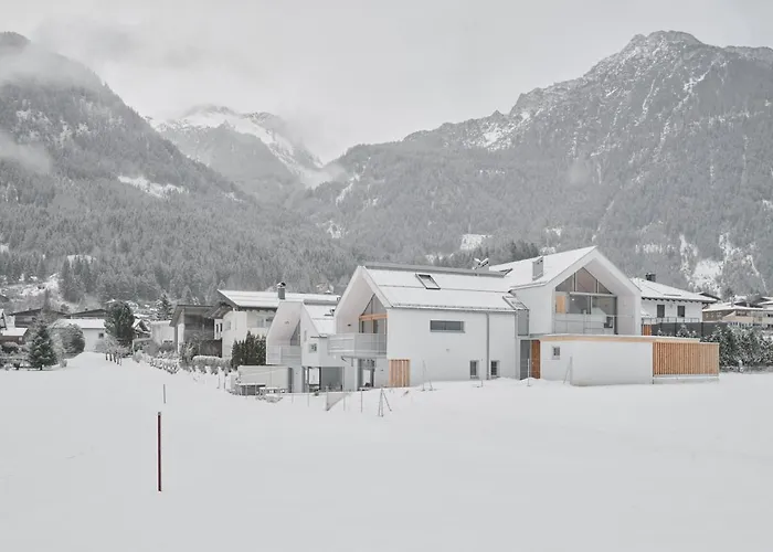Urban Alpine Penthouse With View * Maurach (Achensee)