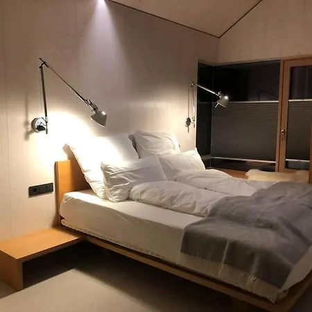 Urban Alpine Penthouse With View * Maurach (Achensee)