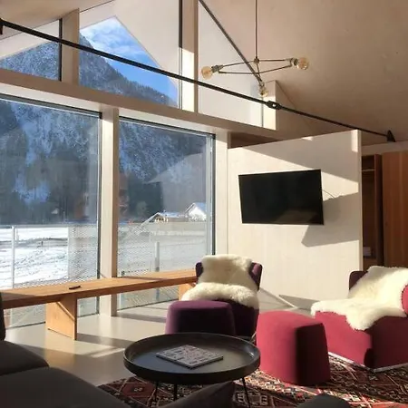 Urban Alpine Penthouse With View Maurach (Achensee)