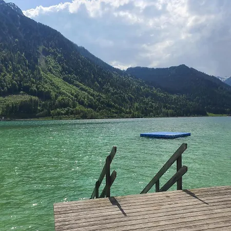 Dom wakacyjny Urban Alpine Penthouse With View *