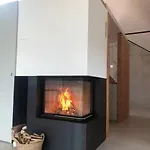 Modern Alpine Penthouse With Lake View Hébergement de vacances *