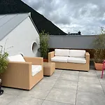 Modern Alpine Penthouse With Lake View Hébergement de vacances