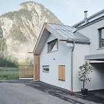 Modern Alpine Penthouse With Lake View Hébergement de vacances Maurach (Achensee)