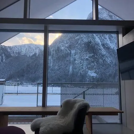 Vakantiehuis Modern Alpine Penthouse With View
