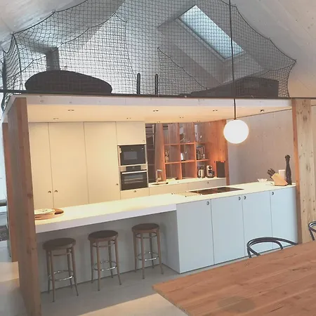 Vakantiehuis Modern Alpine Penthouse With View